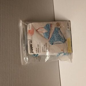 Juego De Bikini Para Nina Girls Bikini Set perfect for the beach or pool NWT